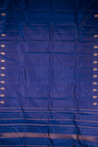 Paisley Zari Motifs on Border Kanchipuram Silk saree