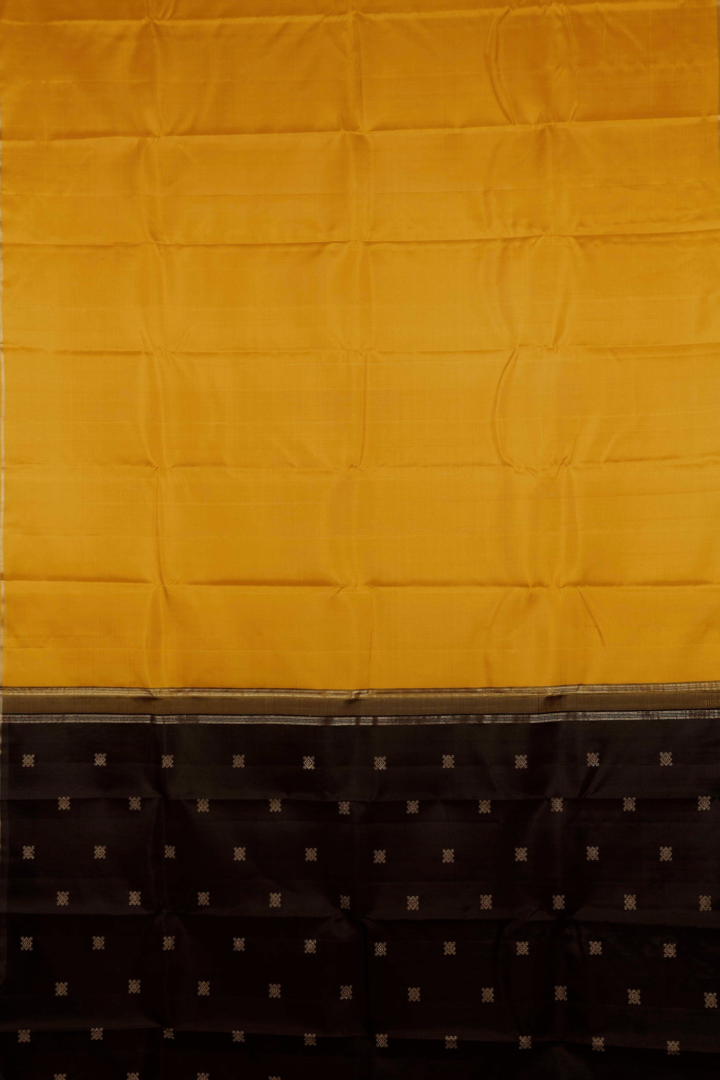 Plain Yellow with Black Pallu Kanchipuram Silk saree