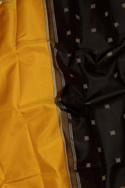 Plain Yellow with Black Pallu Kanchipuram Silk saree