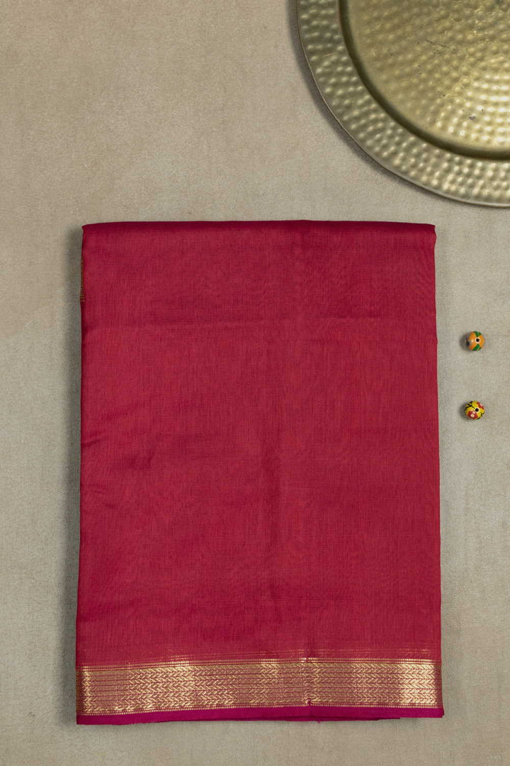 Sarees - Matkatus