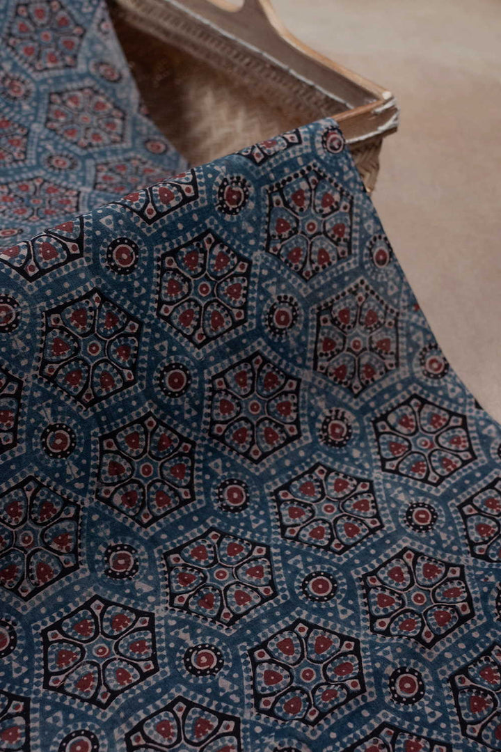 Ajrak Fabric - Matkatus 