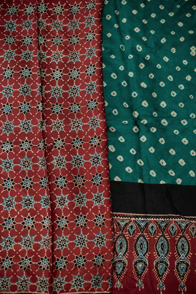 Ajrak Saree-Matkatus 