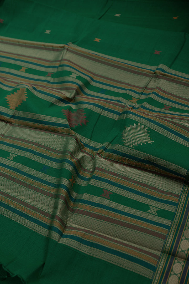 Traditional Saree-Matkatus 