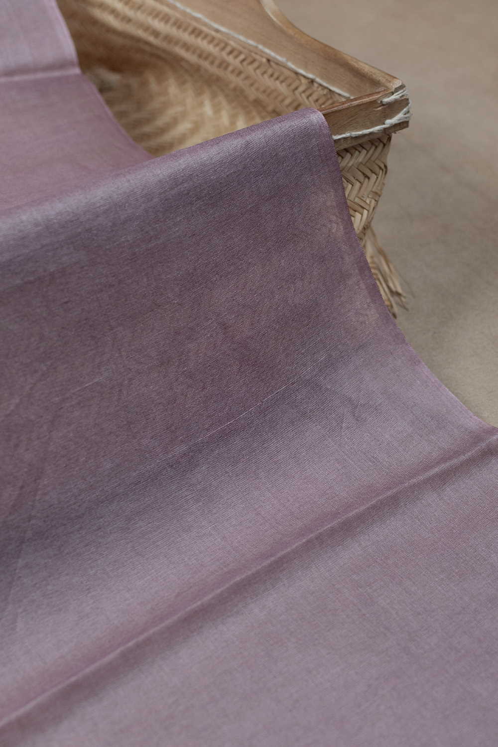 Silk Fabric-Matkatus 