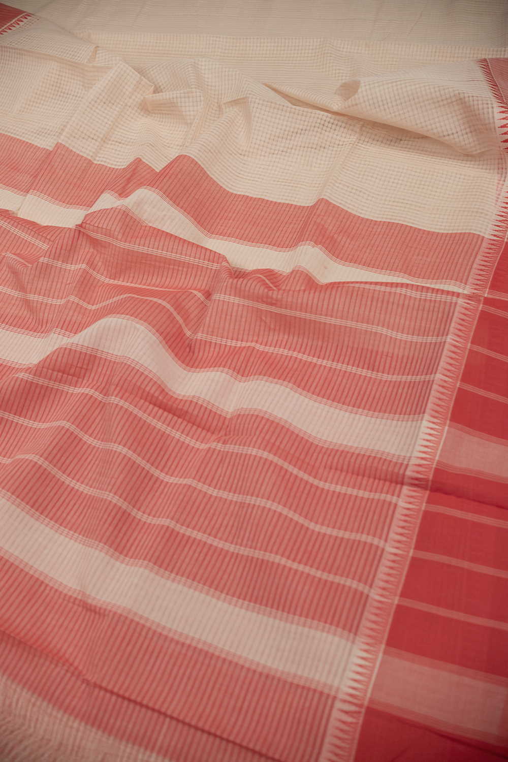 Handwoven Sarees - Matkatus