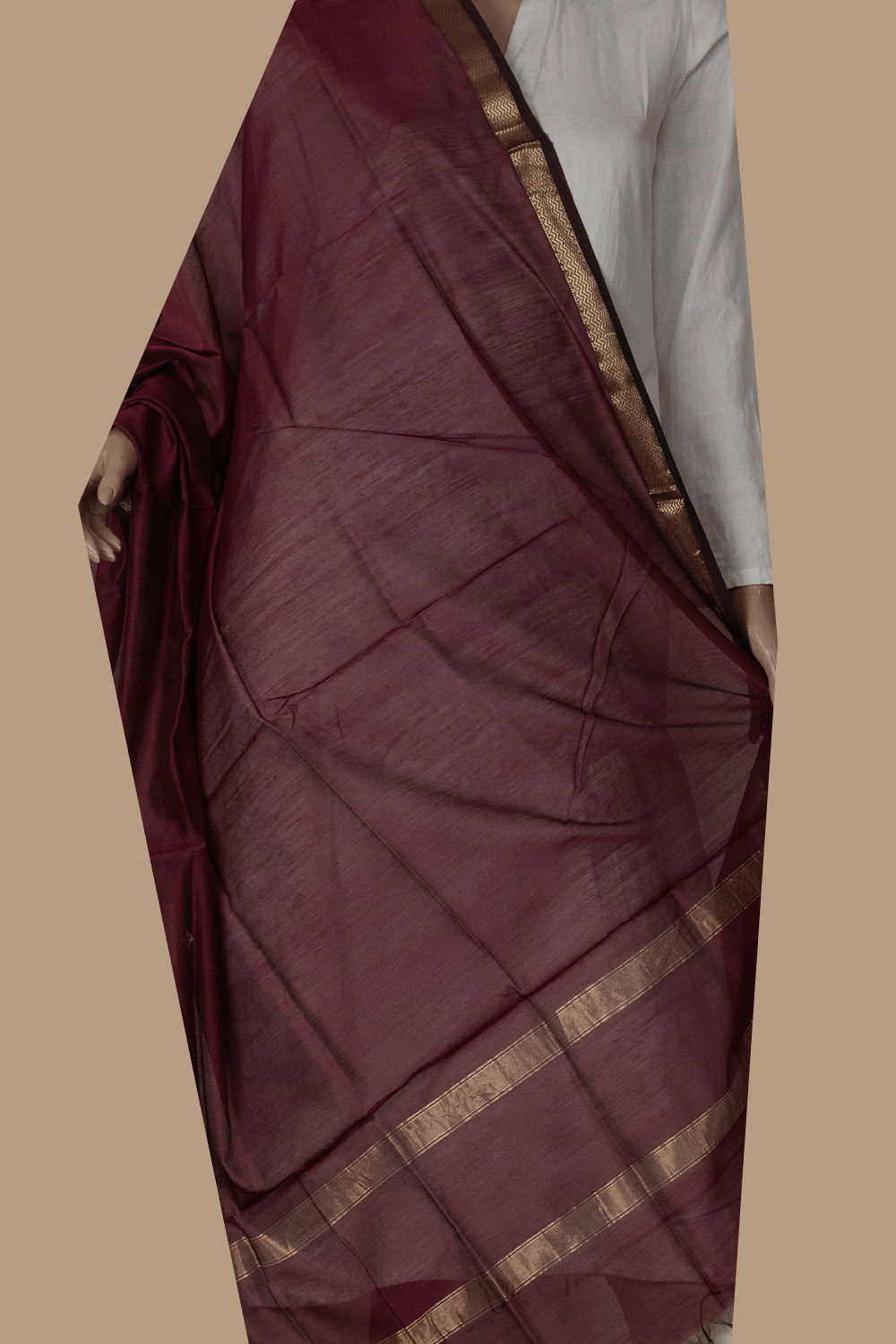 Maheshwari Dupattas-Matkatus 