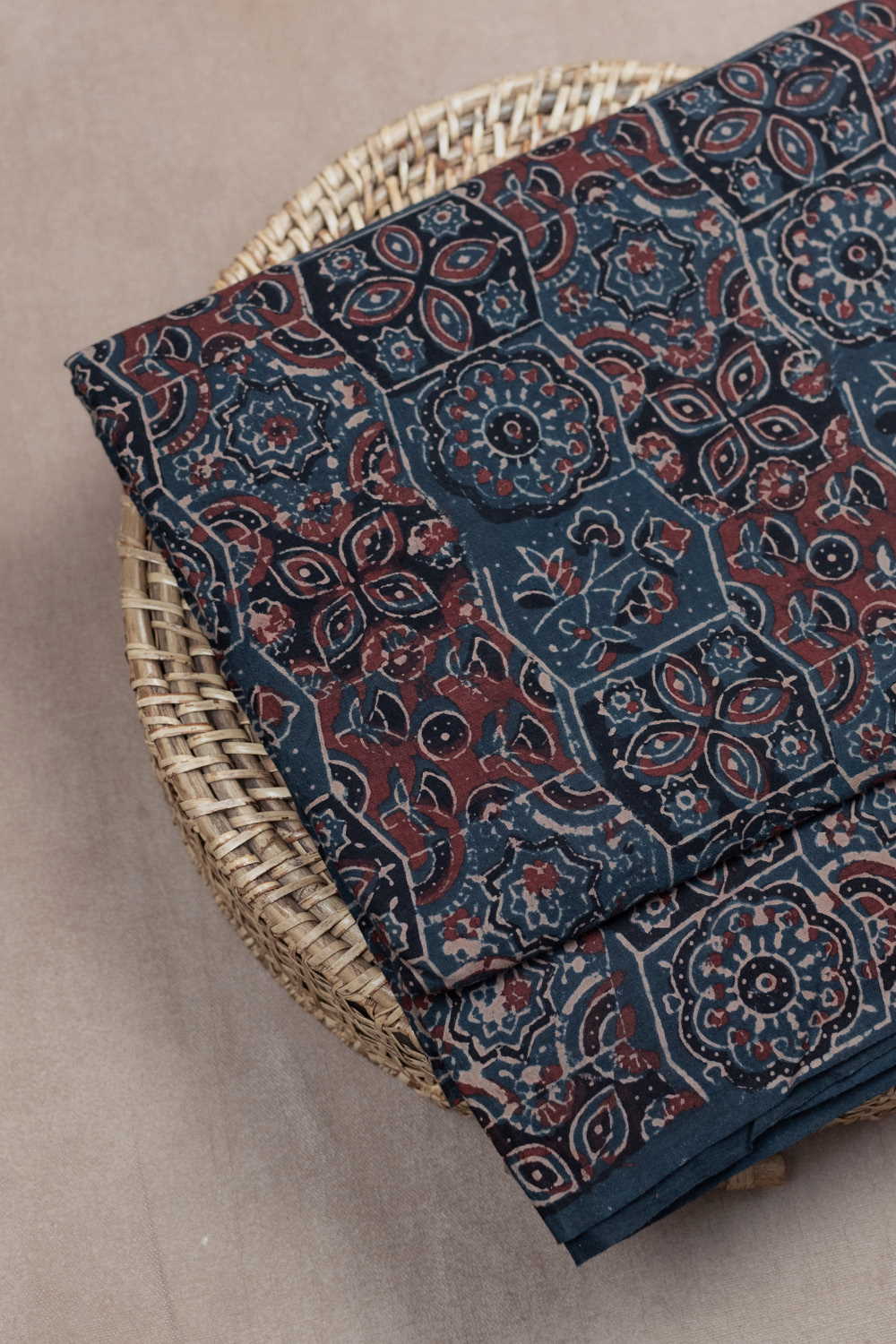 Ajrak Fabrics - Matkatus