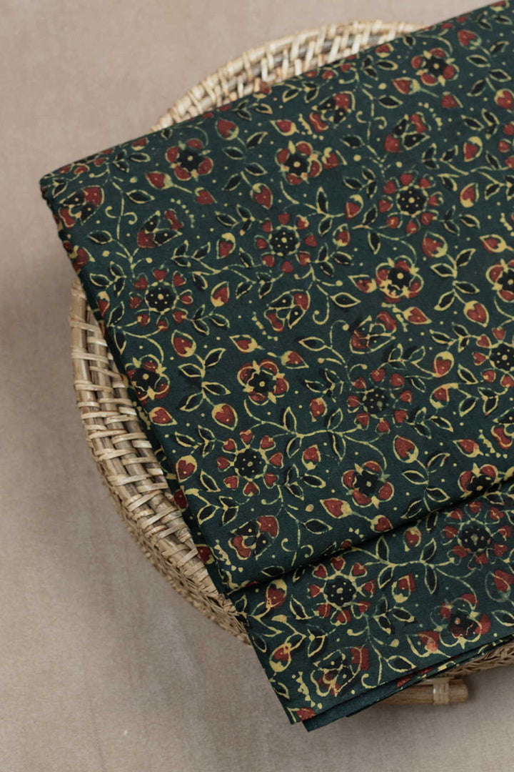 Ajrak Cotton Fabrics - Matkatus 