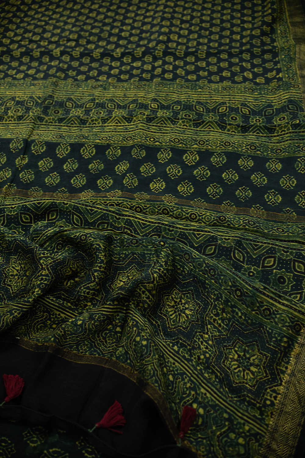 Ajrak Saree-Matkatus 