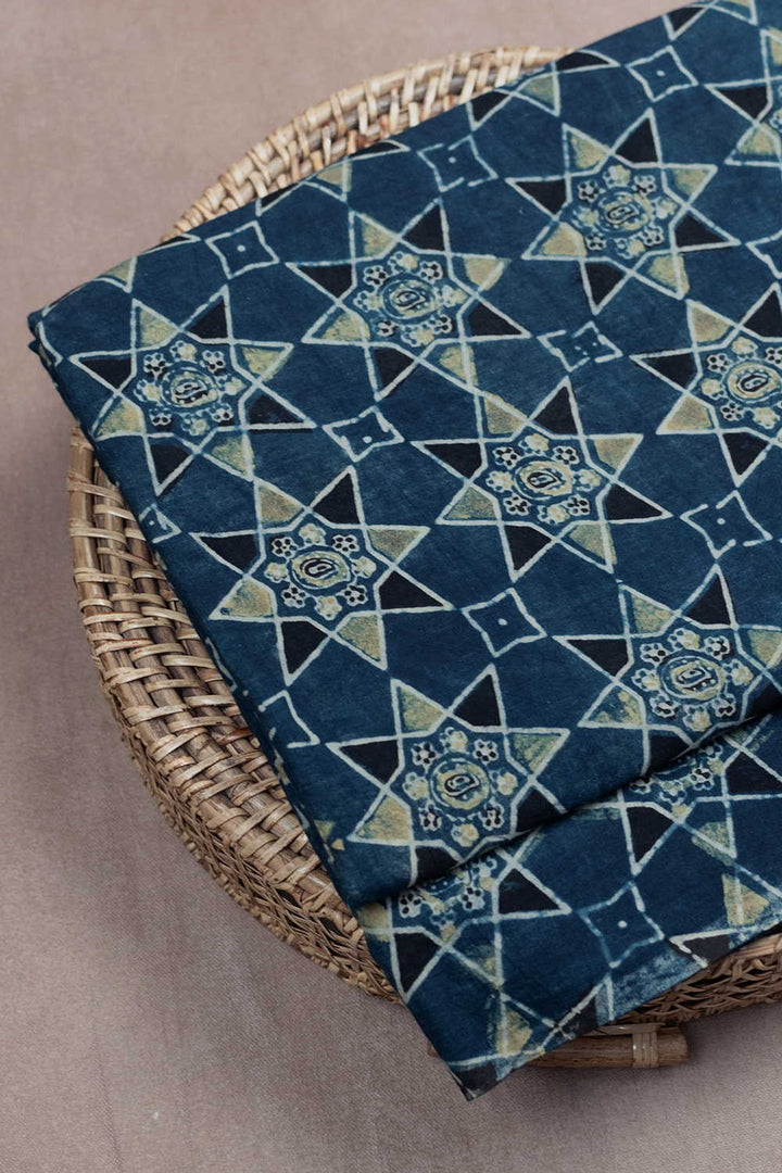 Ajrak Cotton Fabrics - Matkatus 