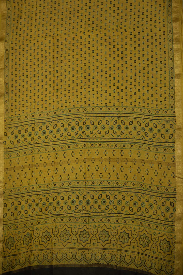 Ajrak Saree-Matkatus 