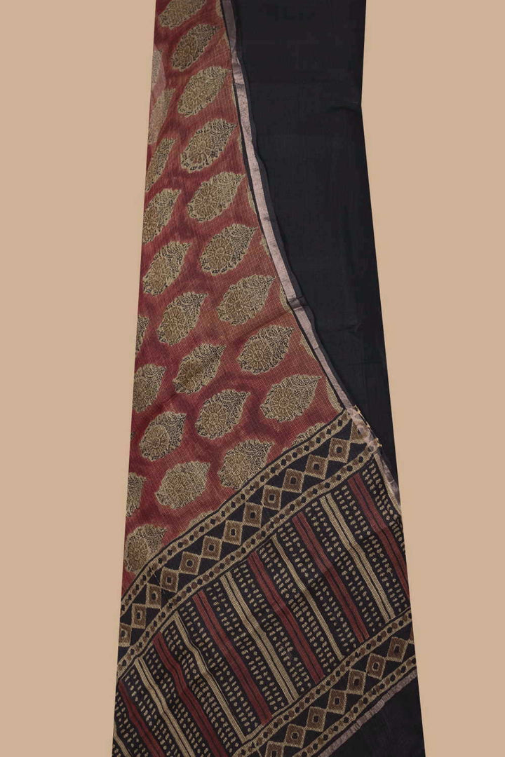 Top & Dupatta-Matkatus