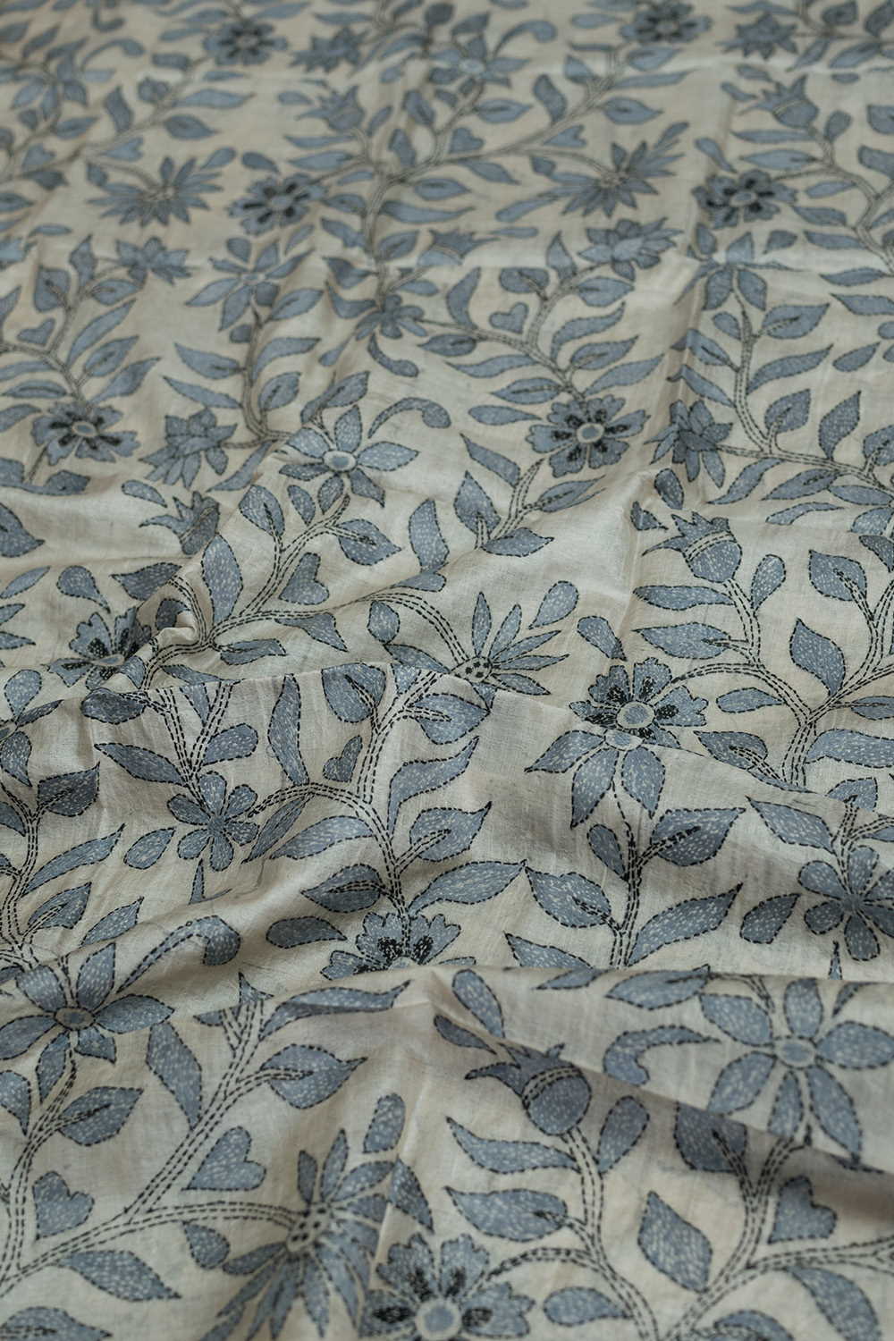 Grey Floral on Cream Kantha Silk Dupatta