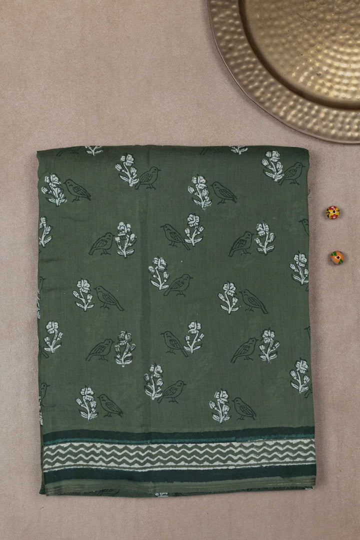 Sarees - Matkatus