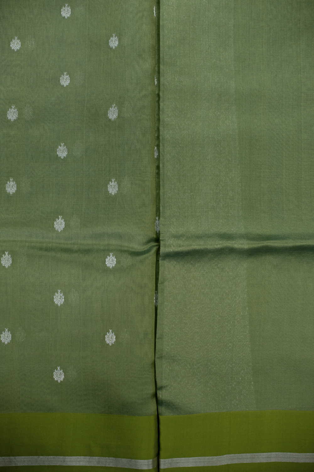 Sarees - Matkatus 