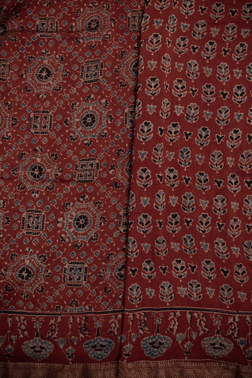 Ajrak Saree-Matkatus 