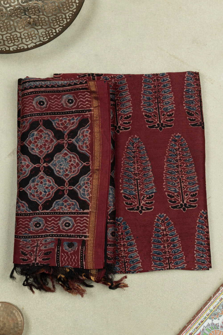 Ajrak Top & Dupatta - Matkatus 