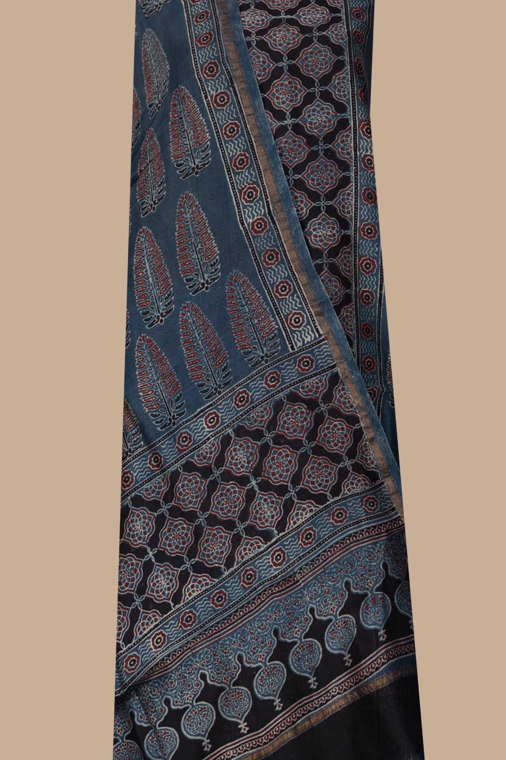 Ajrak Top & Dupatta - Matkatus 