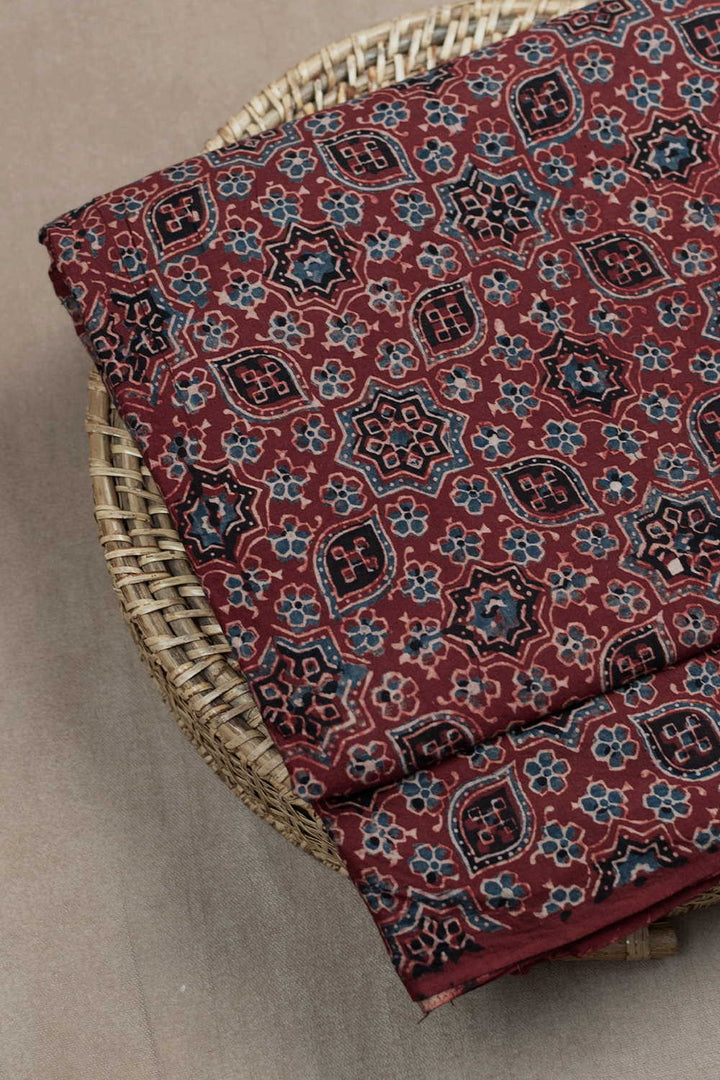 Ajrak Cotton Fabrics - Matkatus 