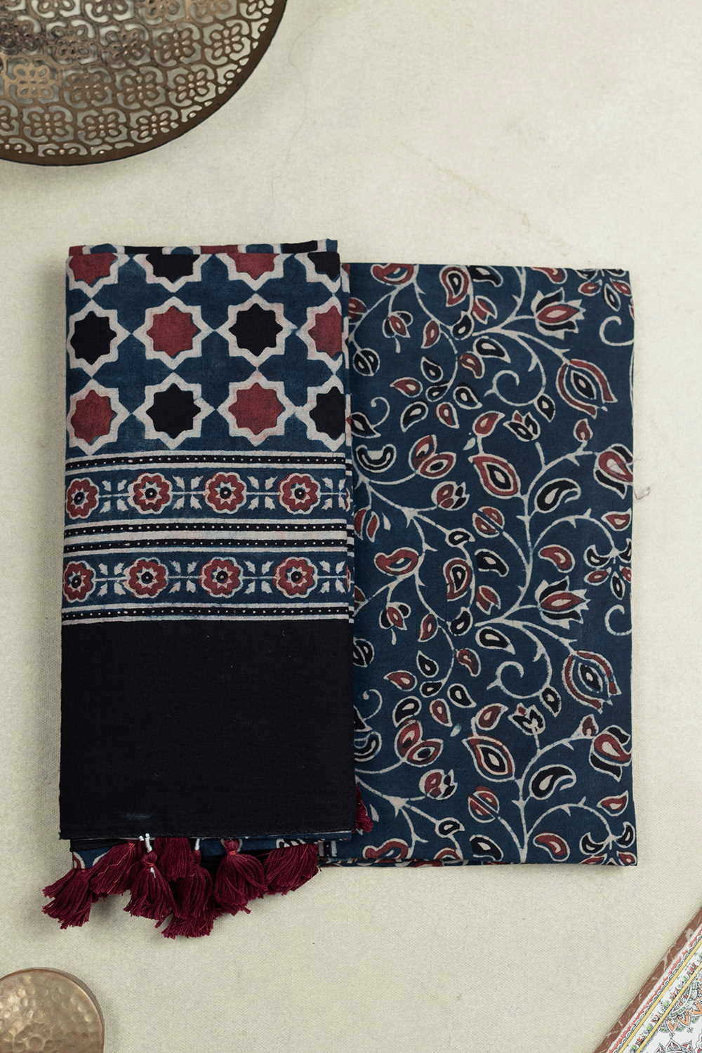 Ajrak Suit-Matkatus 