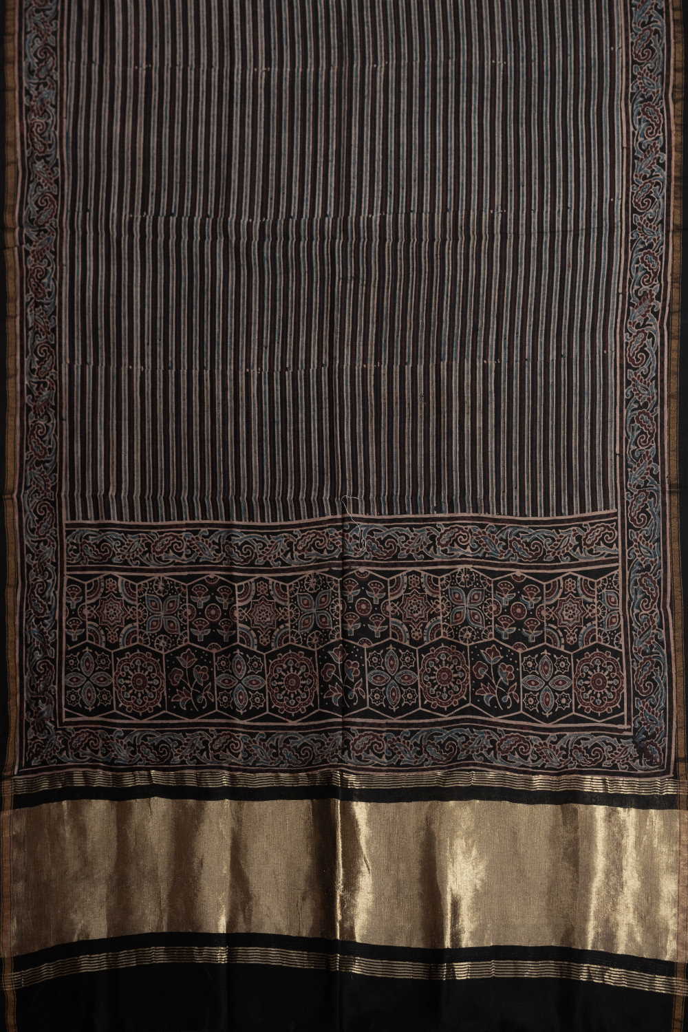 Ajrak Top & Dupatta - Matkatus 