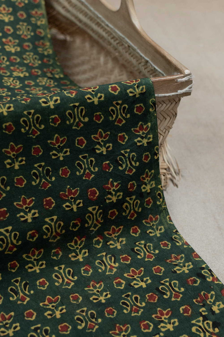 Ajrak Fabrics - Matkatus