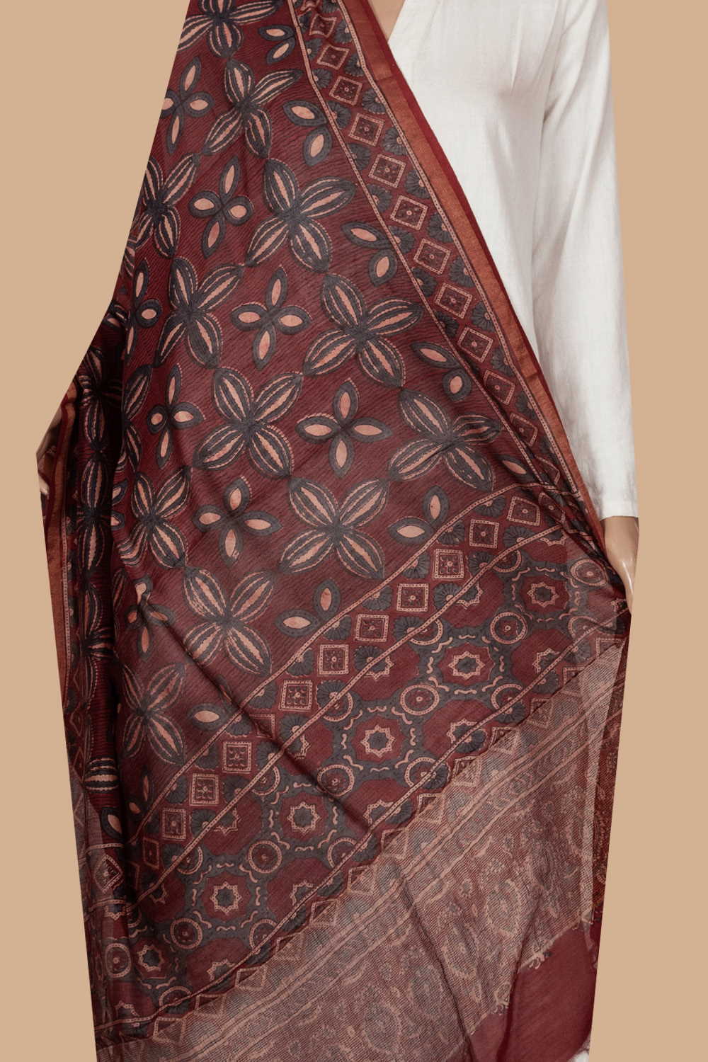 Ajrak Dupatta-Matkatus 