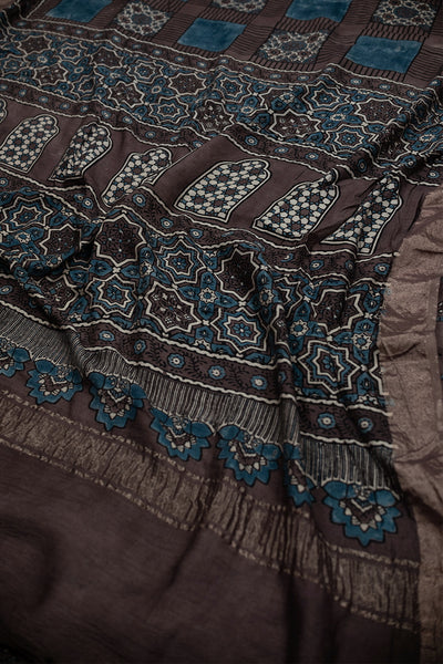 Ajrak Print Saree-Matkatus 