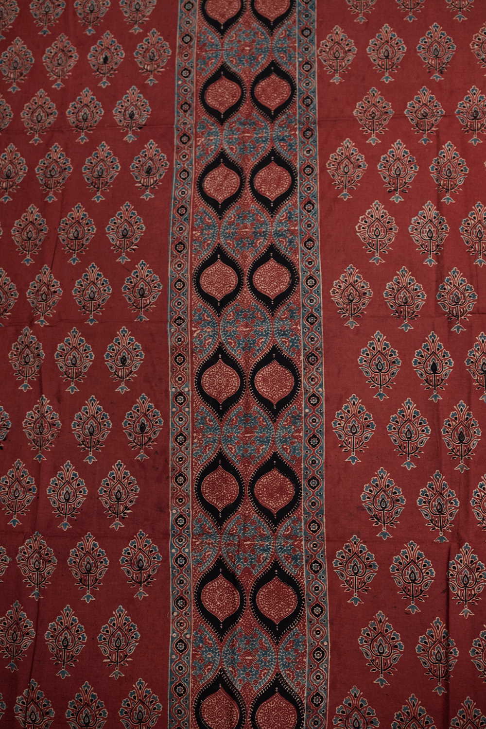 Ajrak Suit-Matkatus 