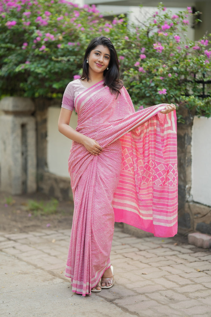 Lined Pink Block Printed Mul Cotton Saree