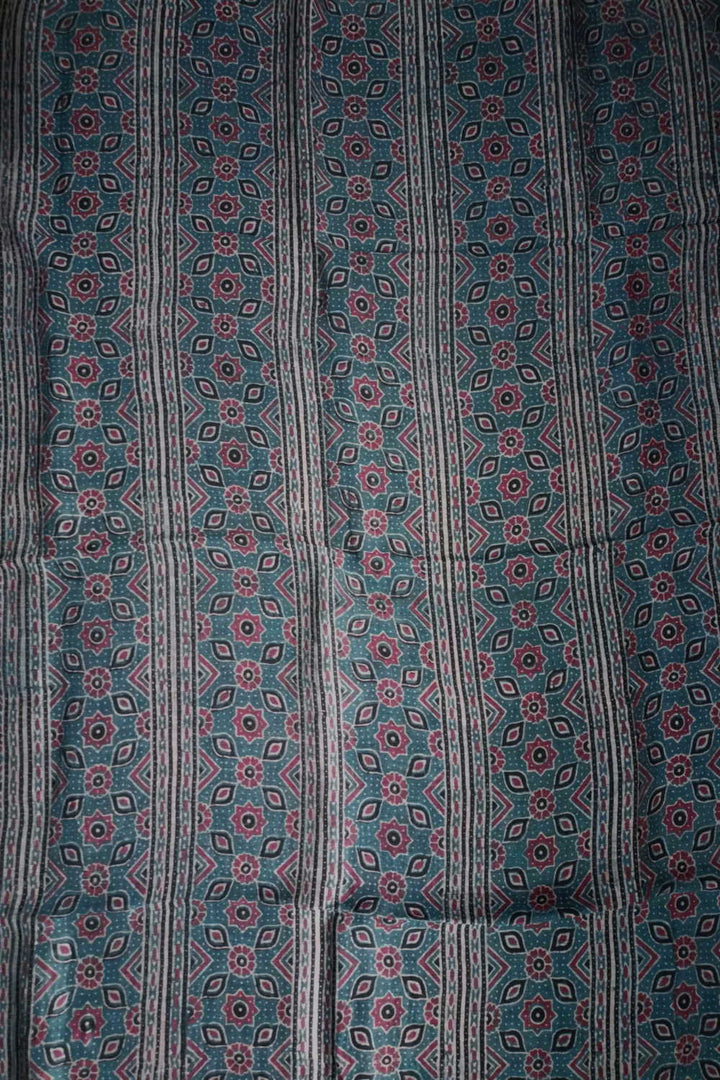 Maroon Patterned on Indigo Ajrak Linen Top & Dupatta