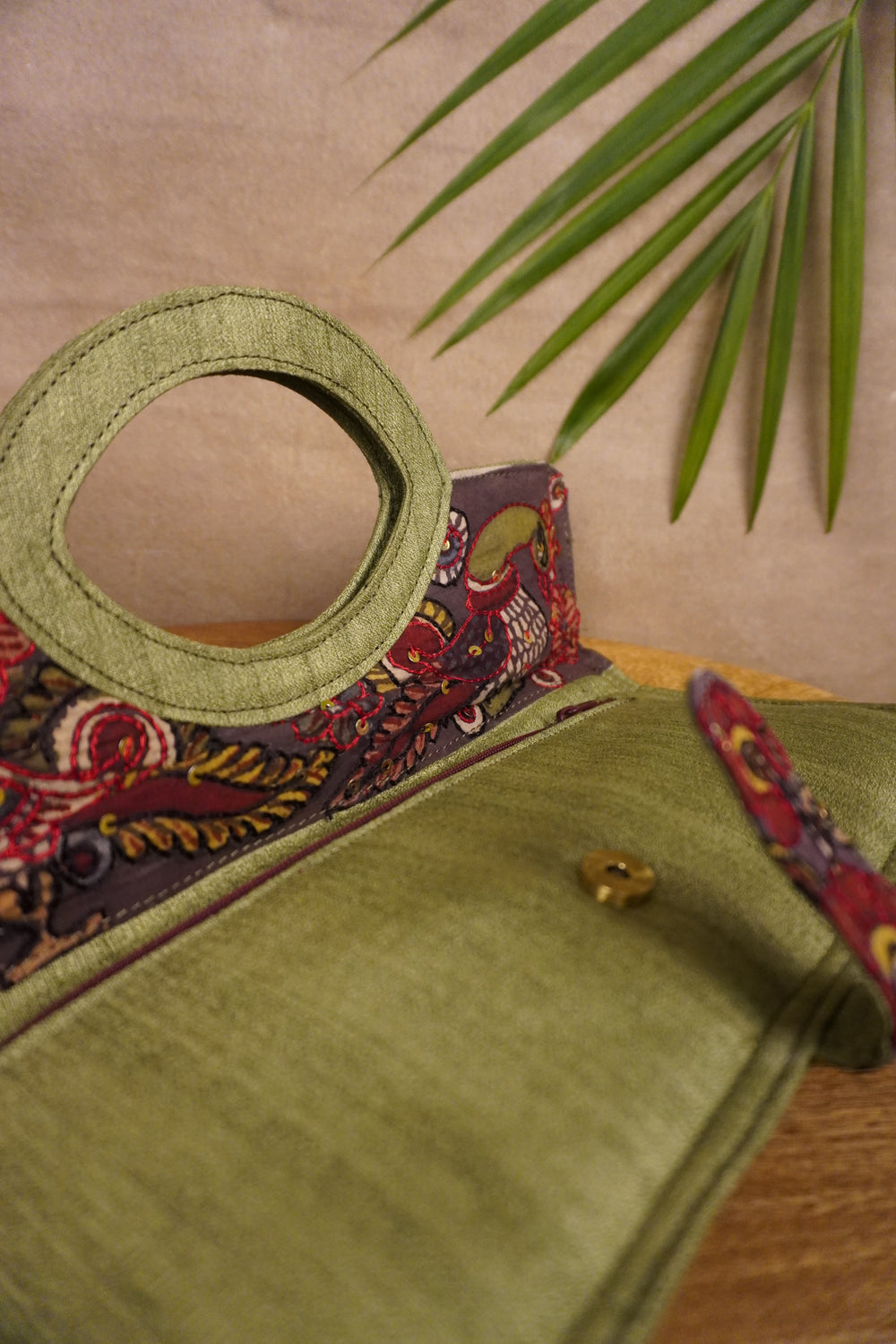 Painted Kalamkari Accessories-Matkatus 