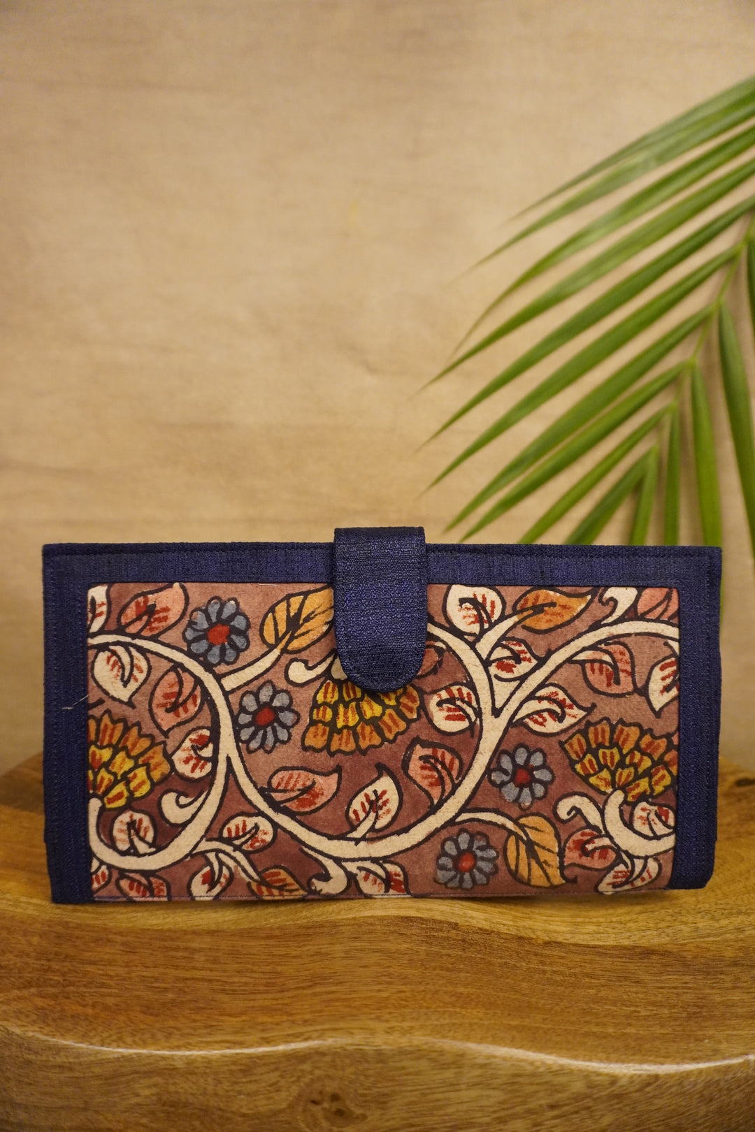 Kalamkari Accessories-Matkatus 