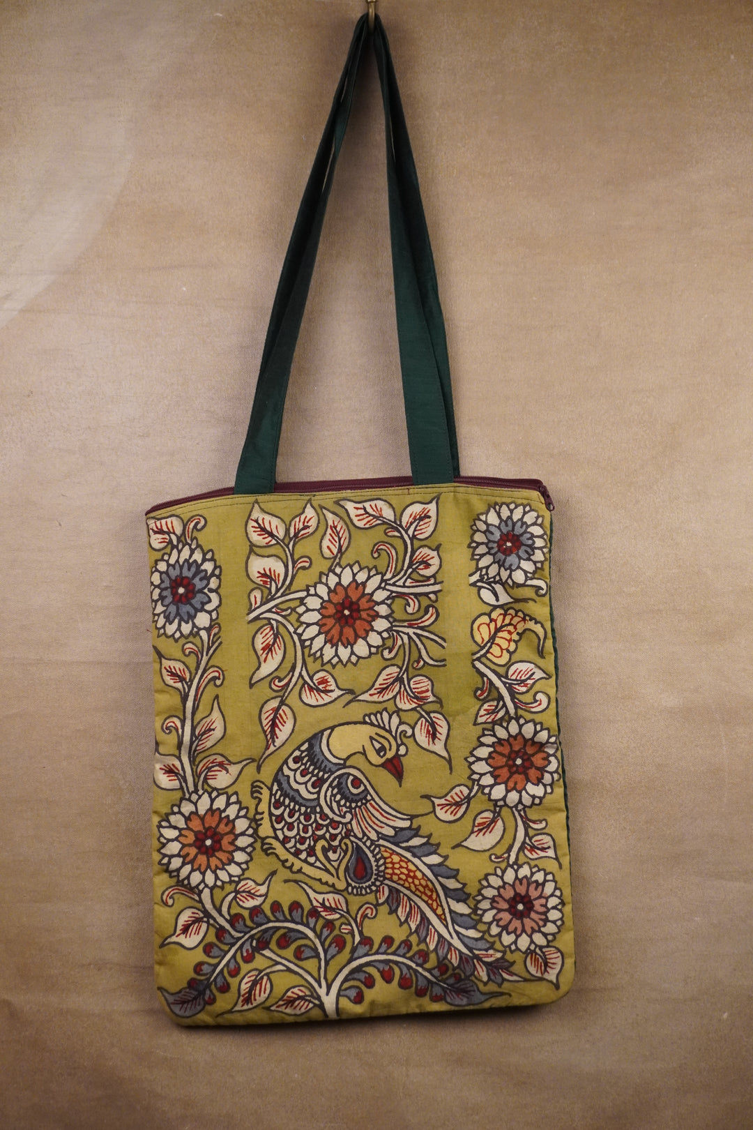 Kalamkari Accessories-Matkatus 