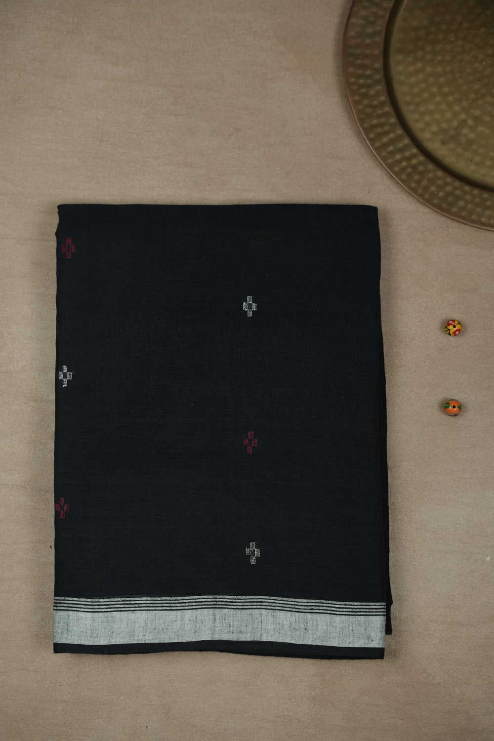 Sarees - Matkatus