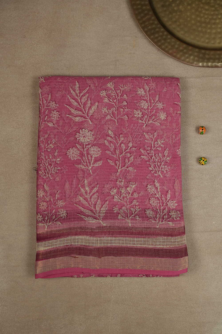 Sarees - Matkatus