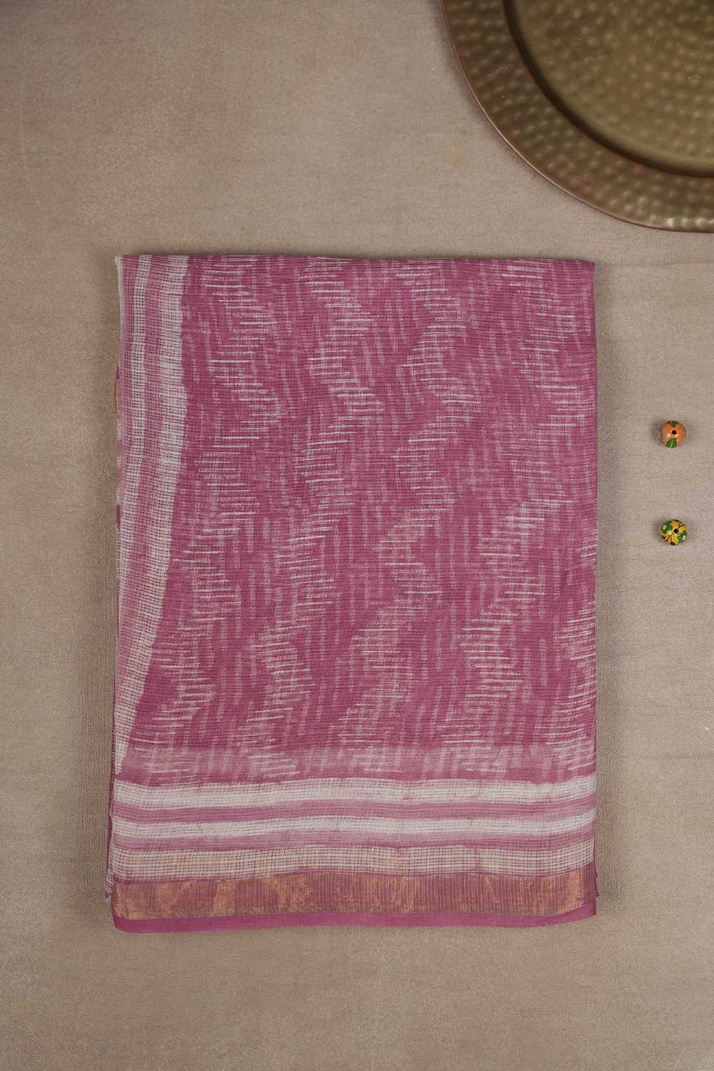 Sarees - Matkatus