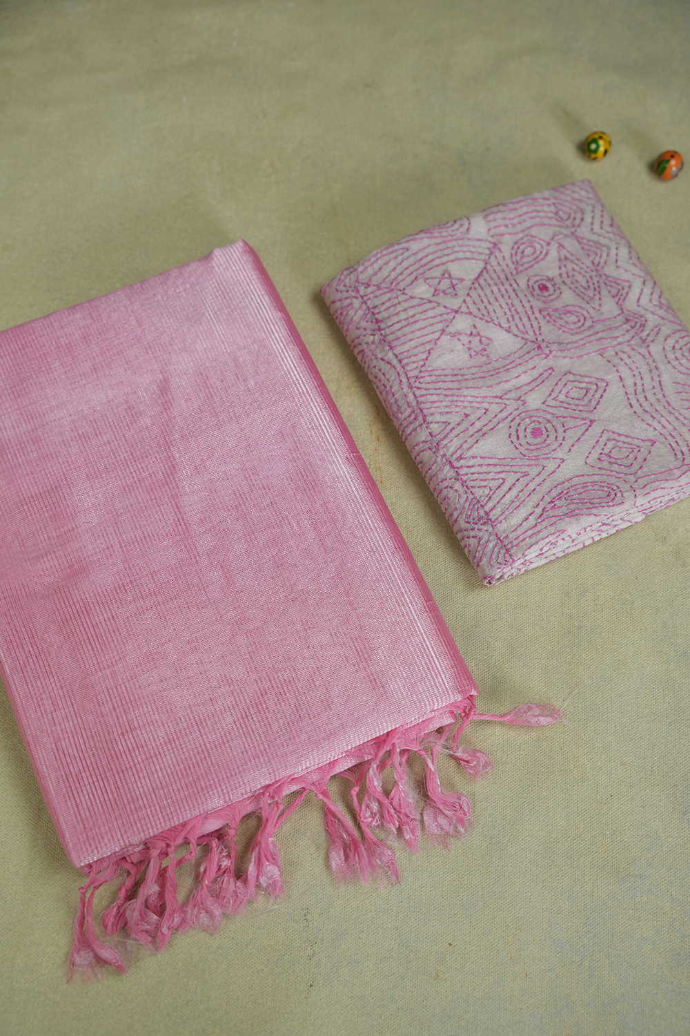 Perfectly Paired Sarees - Matkatus