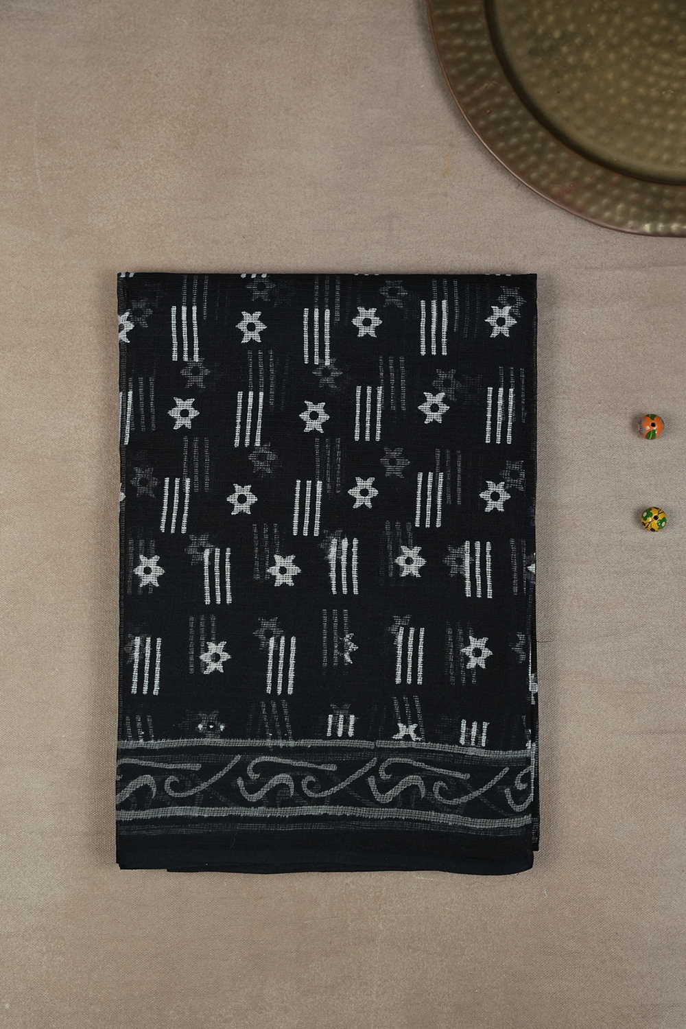 Sarees - Matkatus