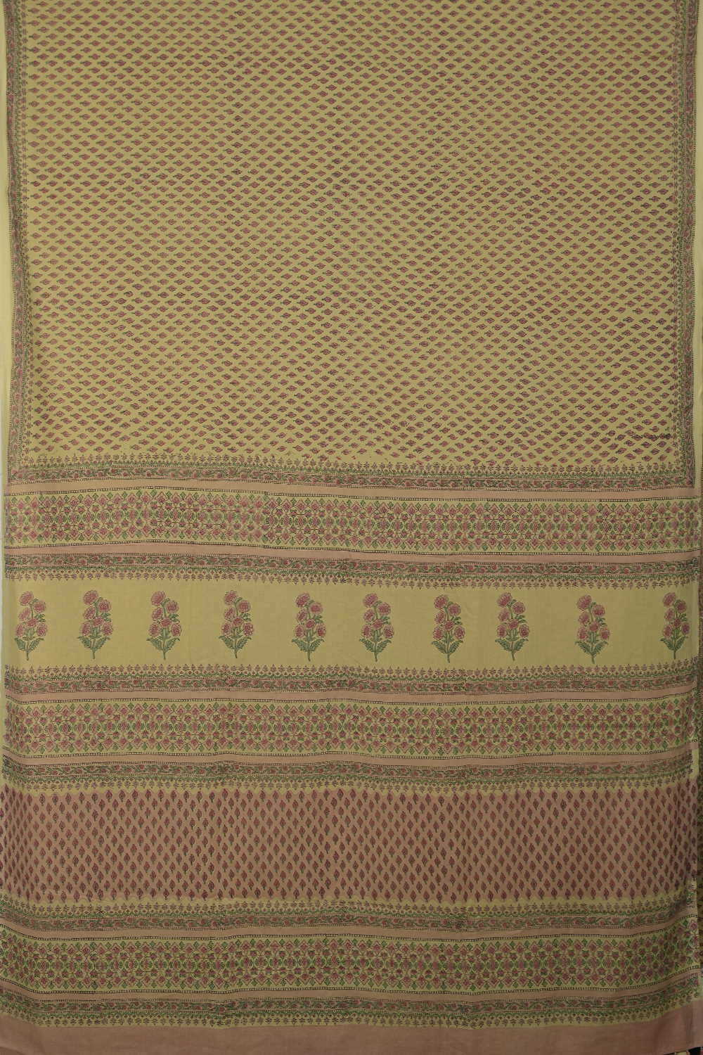 Sarees - Matkatus 