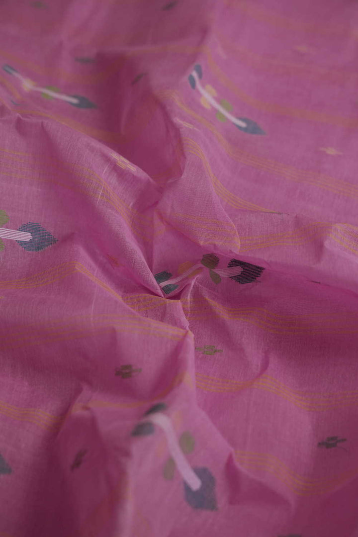 Sarees - Matkatus 