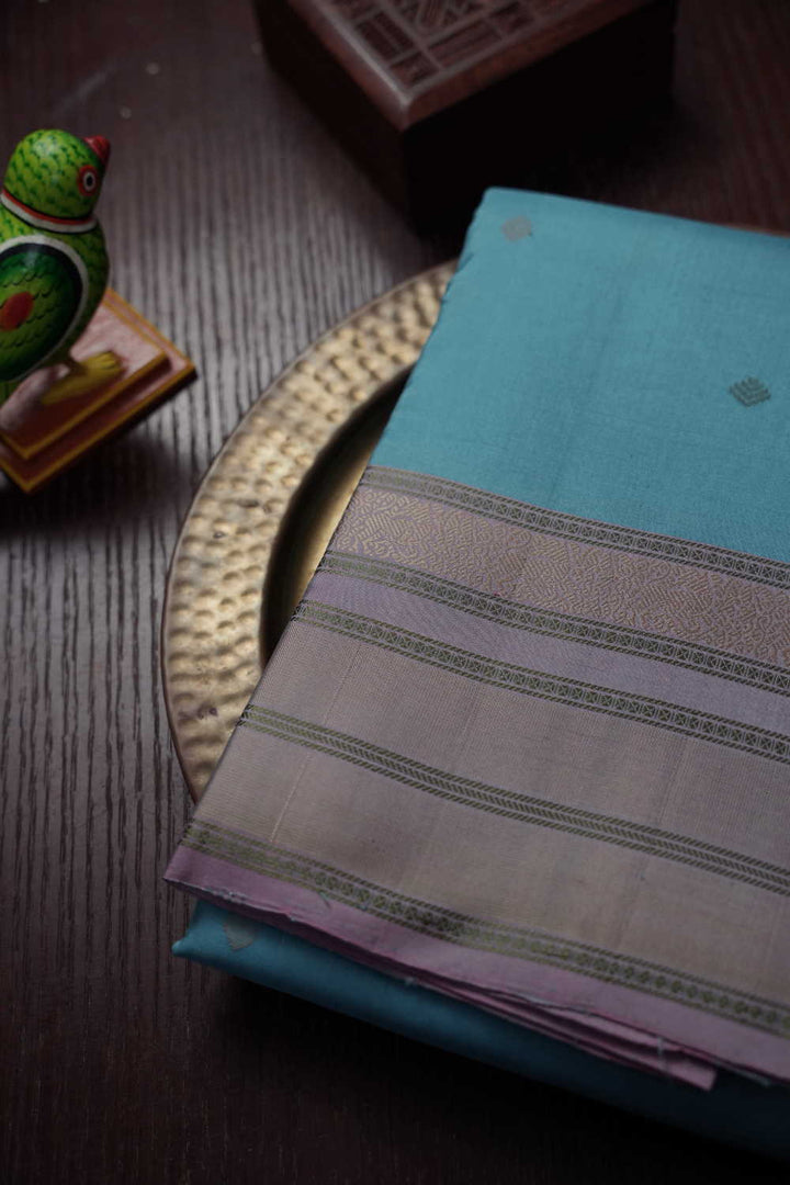 Butta on Light Blue Kanchipuram Silk saree