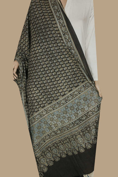 Ajrak Print Dupattas - Matkatus