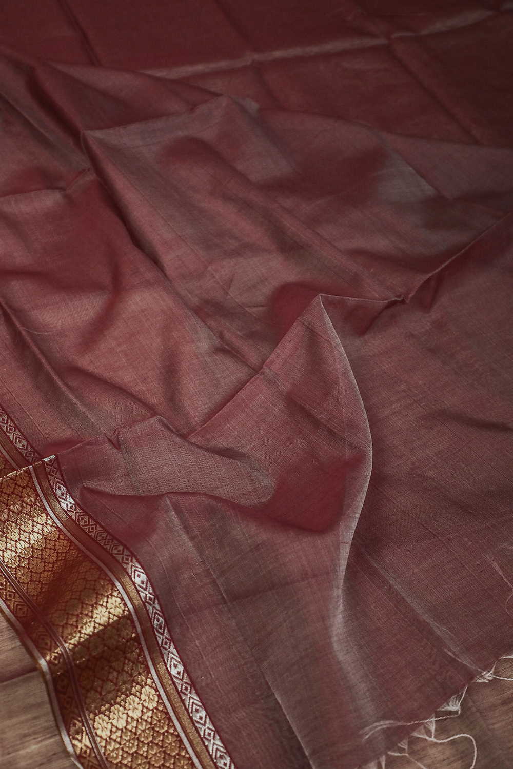 Light Maroon Maheshwari Silk Cotton Dupatta