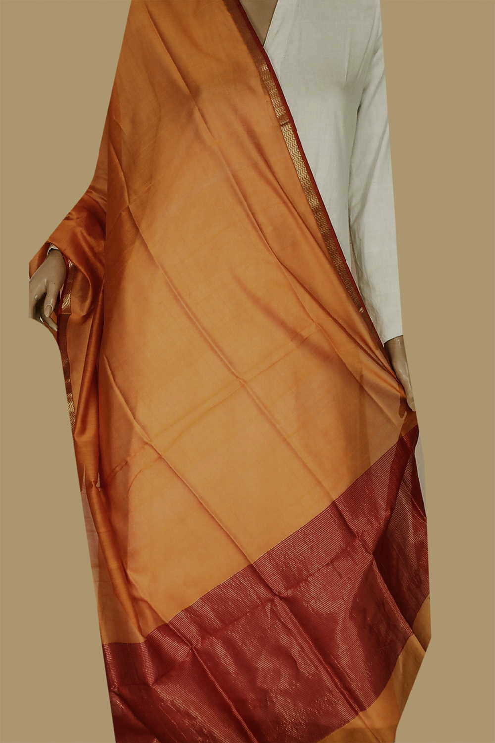 Maheshwari Dupattas - Matkatus