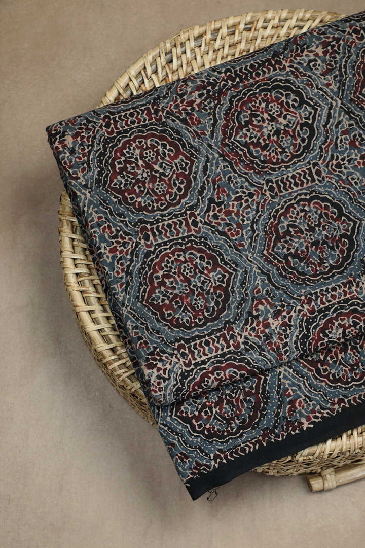 Ajrak Fabrics-Matkatus 