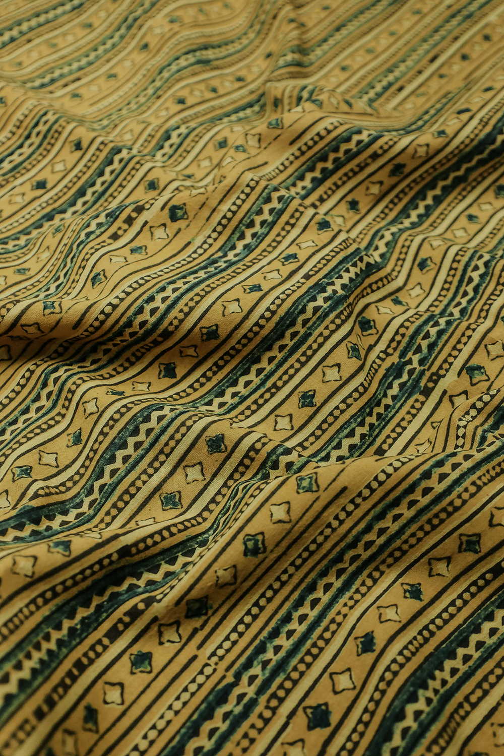 Ajrak Fabrics - Matkatus