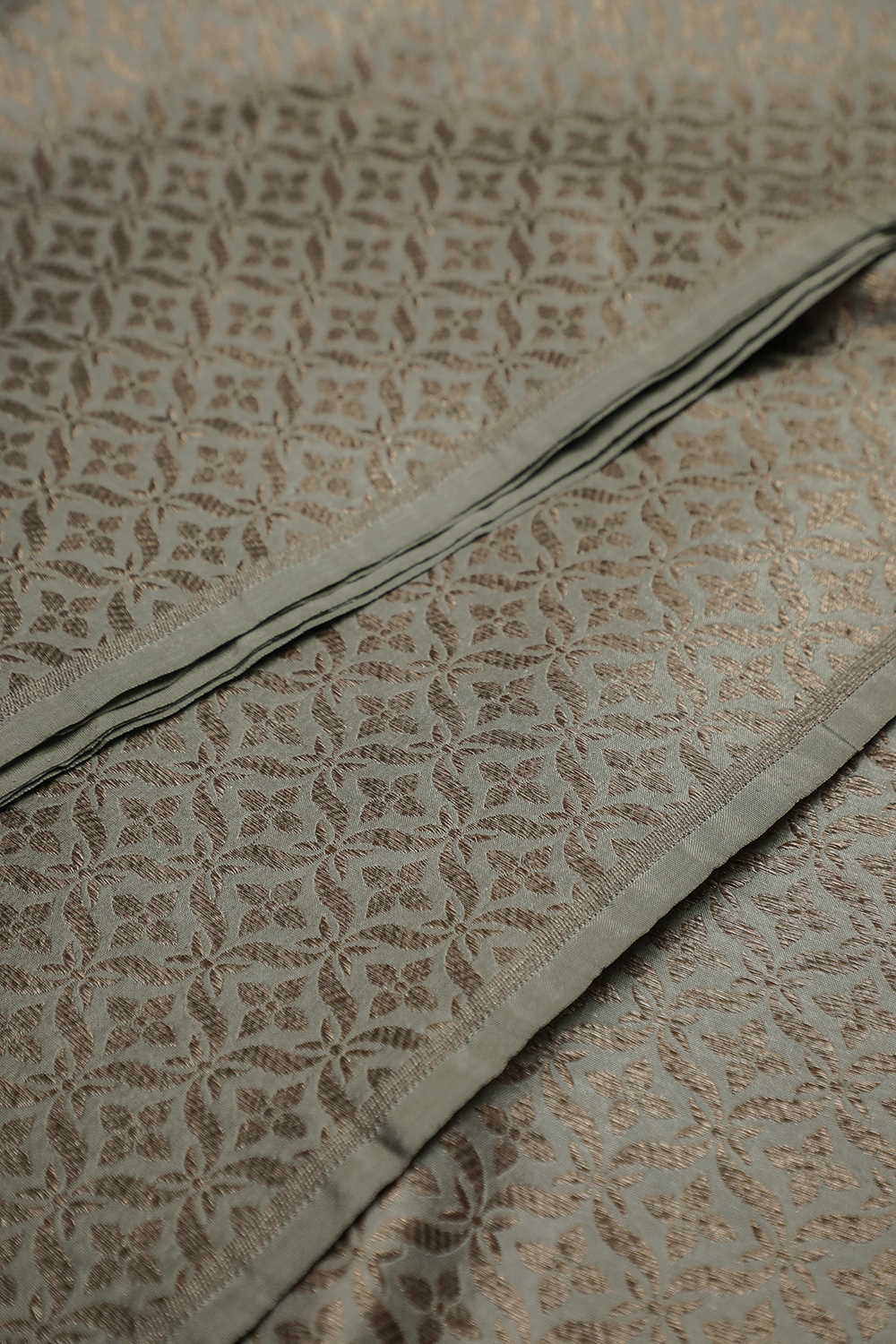 Banarasi Fabrics-Matkatus 