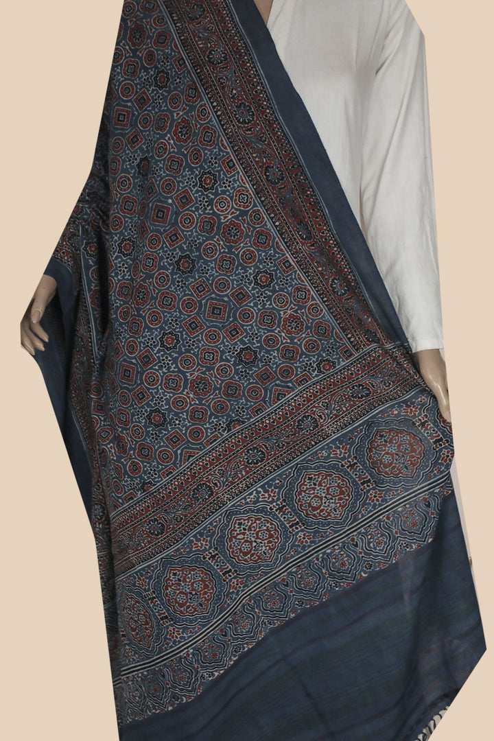 Ajrak Dupatta-Matkatus 