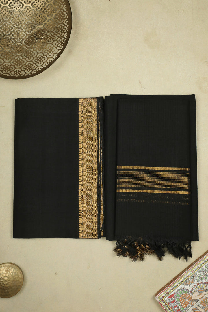 Mangalagiri Suits-Matkatus 